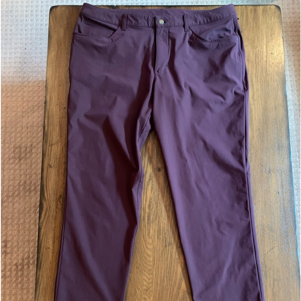 Mens Lululemon ABC Classic-Fit pants Warpstreme.